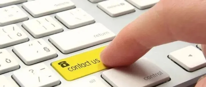 <em>联系</em>我们