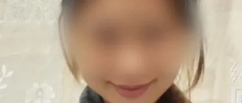 女主播模仿死刑犯劳荣枝起号，网友直呼“抵制<em>娱乐</em>化杀人犯”，平台客服：若判定违规将处罚<em>账号</em>；涉事女主播<em>账号</em>被禁言