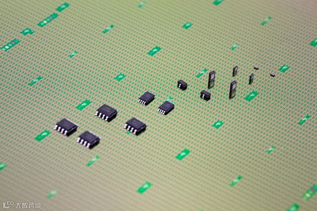芯片.jpg