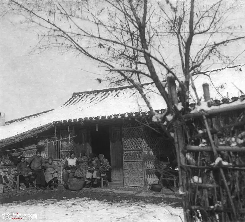 法国摄影师珍贵照片 展示100 年前的繁华旧上海_9_1