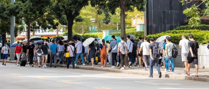 存款百万起干到80岁，深圳80、90、00后正成为自主养老第一代