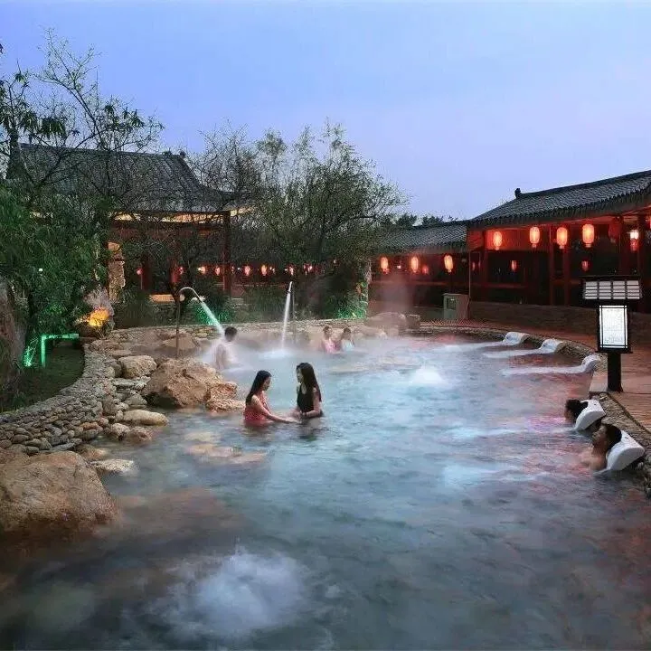 【汕尾4A景区X<em>莲花</em>山温泉】299元抢主楼标准客房+早餐+龙须温泉+赠送下午茶+仙人洞、<em>莲花</em>山景区门票+打卡玉蟾宫、<em>莲花</em>古寨