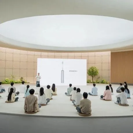 徕芬新品发布会撞景《周处除三害》名场面，客服回应：二者并无关联，相关设计早在电影上映前使用过，能更好拉近参与者距离，提升互动氛围