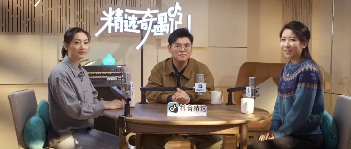 沿着边境线自驾800多天，他们看到了地理书里的中国