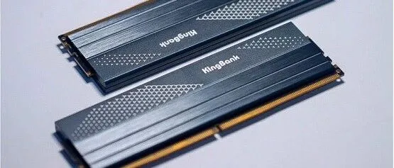 轻松超频到8600，金百达星刃DDR5 6800 C32是真的香