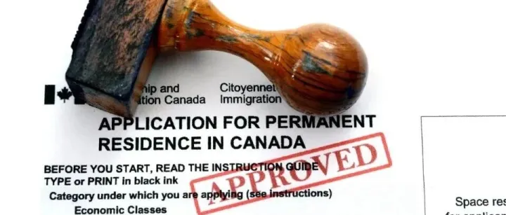 加拿大移民年底“大放水”，11.8万PR配额亟待认领！机会还剩最后1个月！