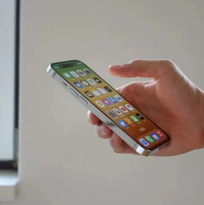 “玻璃女王”欲拿下英伟达入场券，“追风口”的蓝思科技能否彻底摆脱“苹果依赖症”？