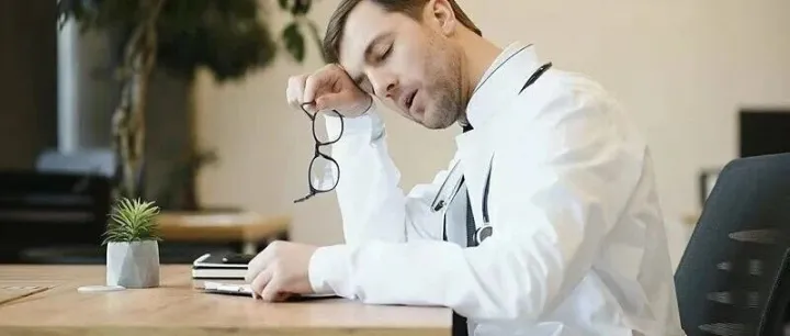 上海市公共卫生专业人员职业倦怠与生活质量分析 |  BMC Public Health