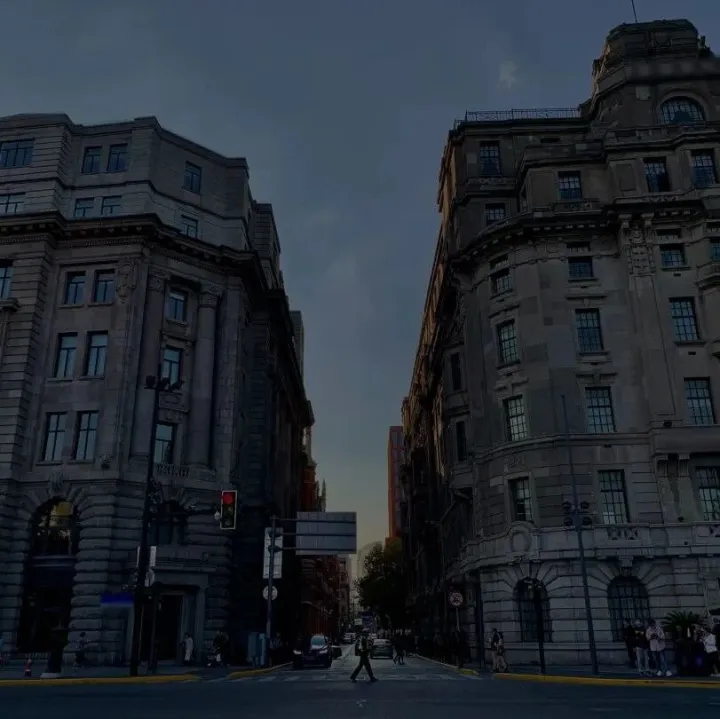 重磅预告：全球首个基座大模型驱动的 AI 诊断产品即将Q3登场，医学影像 AI 2.0 时代加速落地