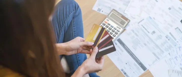 中央再提增加收入！年内六次提“涨工资”：怎么涨？给谁涨？