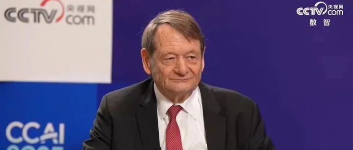 央视网专访丨奥赛因·赫尔佐格院士：中德合作智能制造，共促中小企业转型