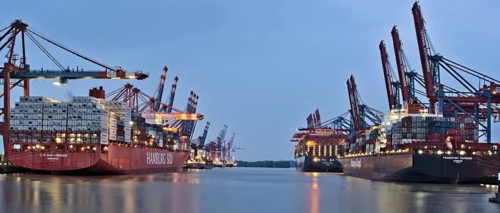 运价大涨！集装箱船运价强势反弹！四大航线齐上扬