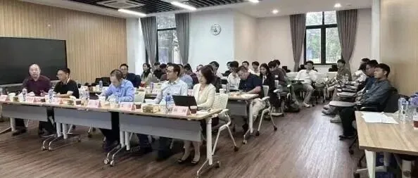 【精彩回顾】丨学科周系列活动之“大模型时代的产学研融合创新与人才发展”系列论坛第二期圆满落幕！