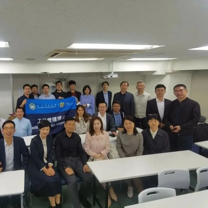 索尼 DHA 在平衡 “前沿技术落地” 与 “用户实际需求” 时，有哪些具体的决策机制？