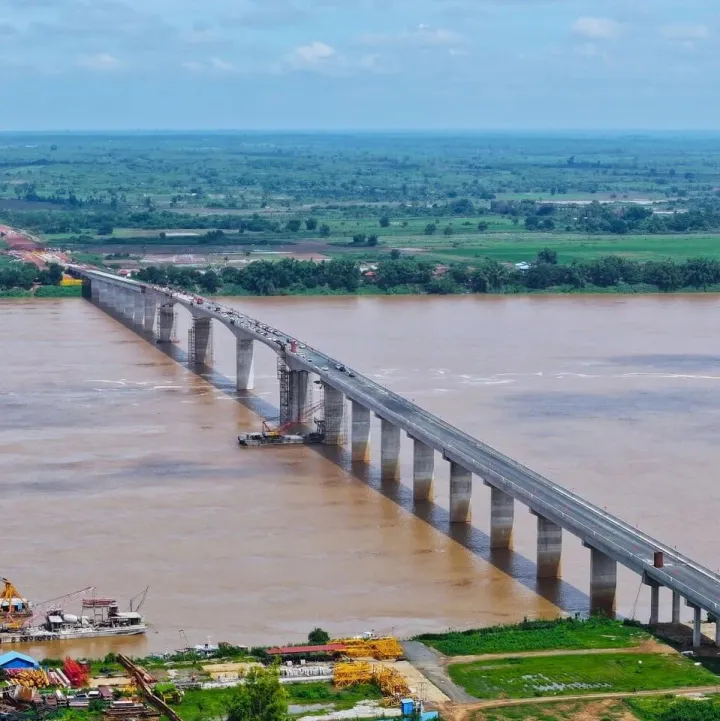 【最新消息】柬埔寨第一长桥——桔井“湄公河柬中友谊桥”将完工！