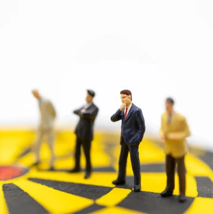 从种草到商业化有多远？小红卡百日“折戟”，小红书本地生活试错