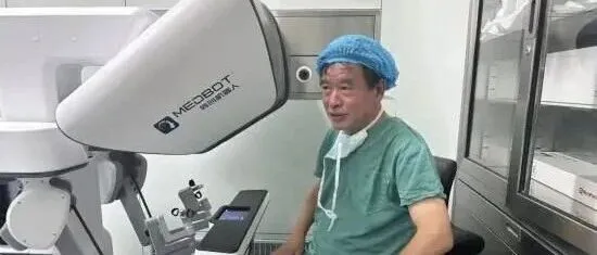 双“首例”！吉大一院专家助力日照地区实现机器人手术“零突破”