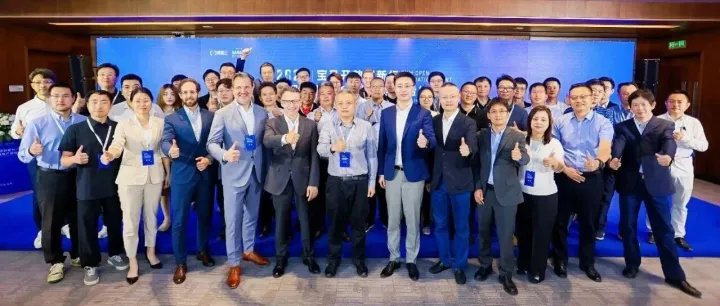 2025宝马开放创新行暨成都高新智能网联产创融合加速器集结