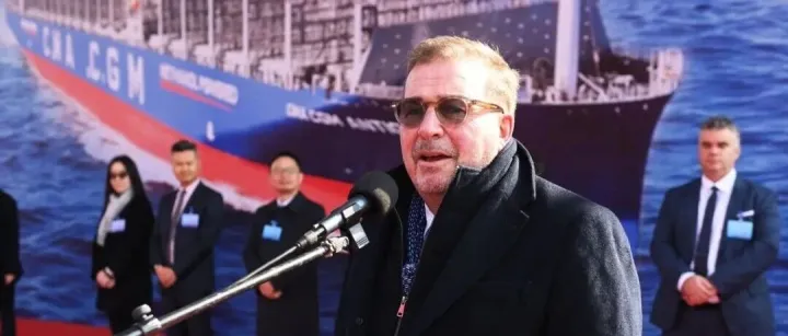 航运减碳里程碑！达飞首艘中国建造甲醇集装箱船正式交付