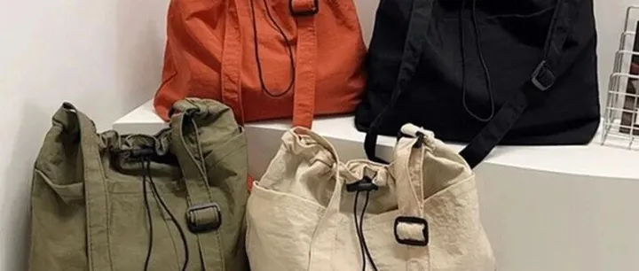 贝莎堡抽绳休闲<em>水桶</em><em>包</em>