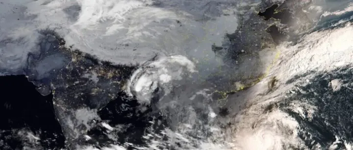 <em>列车</em><em>停</em><em>运</em>……