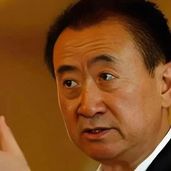 王健林赎回万达，反转看懵全网！