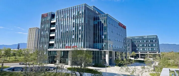 连接专业，共创增长：一品威客的平台价值与商业逻辑