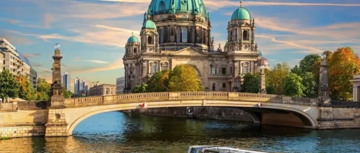 阿<em>姆</em>直达柏林只要€10？荷兰明年<em>开通</em>多条国际低价火车新线！