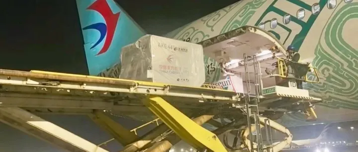 上海浦东直飞巴黎戴高乐 千万级珠宝的空中之旅藏着这些硬核保障细节