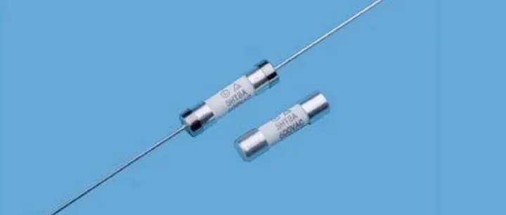 5HT Φ5.2×20陶瓷保险丝管