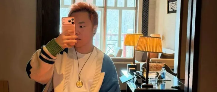 访谈了一个香港硕士妈妈，心态崩了。