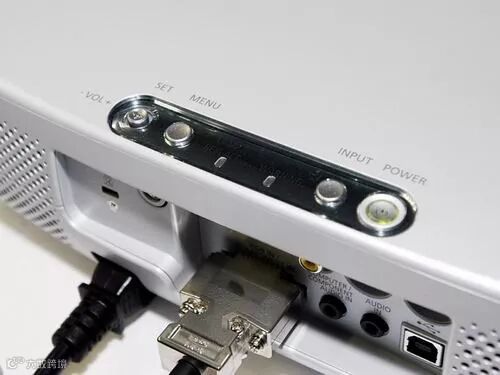 投影显示技术详解 什么是背投投影?