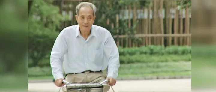 沈允钢院士：一份盒饭吃两顿，却拿出所有奖金买科研设备