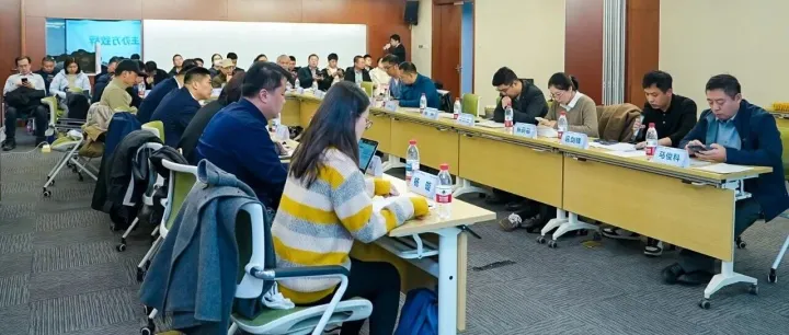 产业进化·论｜AI+产业应用场景生态合作沙龙成功举办，共话AI产业落地新机遇