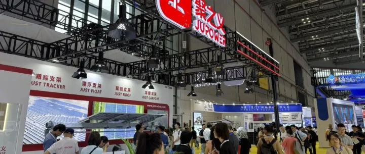 聚之义闪耀SNEC首日：创新产品引领风尚，绿色方案点燃合作热情！