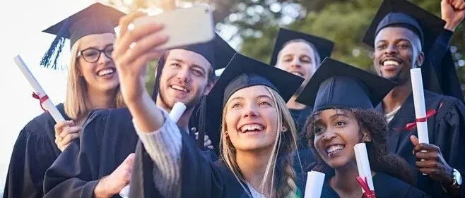 俄罗斯伊<em>尔</em><em>库</em>茨克国立大学2026招生简章