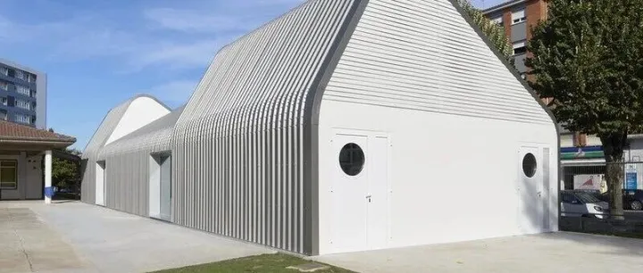 投资|248 m²西班牙儿童餐厅