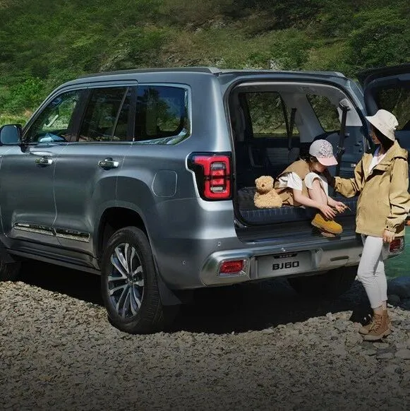 <em>Infinity</em> 在穿越旷野的风中高歌