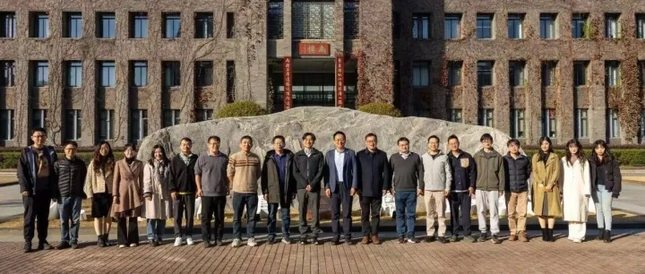 港科大（广州）信息枢纽教师赴南京大学与东南大学开展学术交流