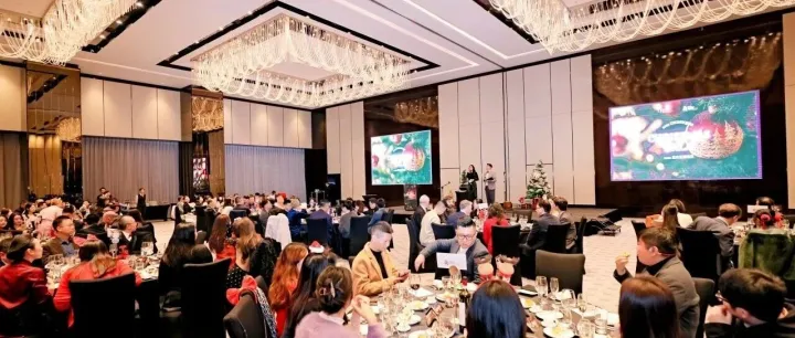 Event Review 活动回顾 | 2025 Chongqing Christmas <em>Gala</em> 重庆圣诞晚宴
