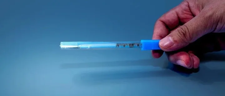 为什么我们“舍不得”水银体温计？