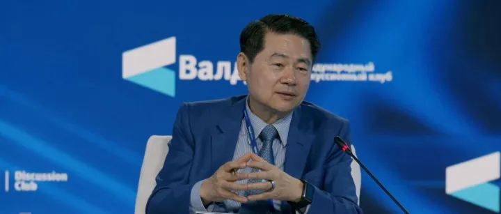 Wang Spoke at Valdai:G7 Can Include <em>China</em>,<em>Russia</em>, <em>India</em> into G10