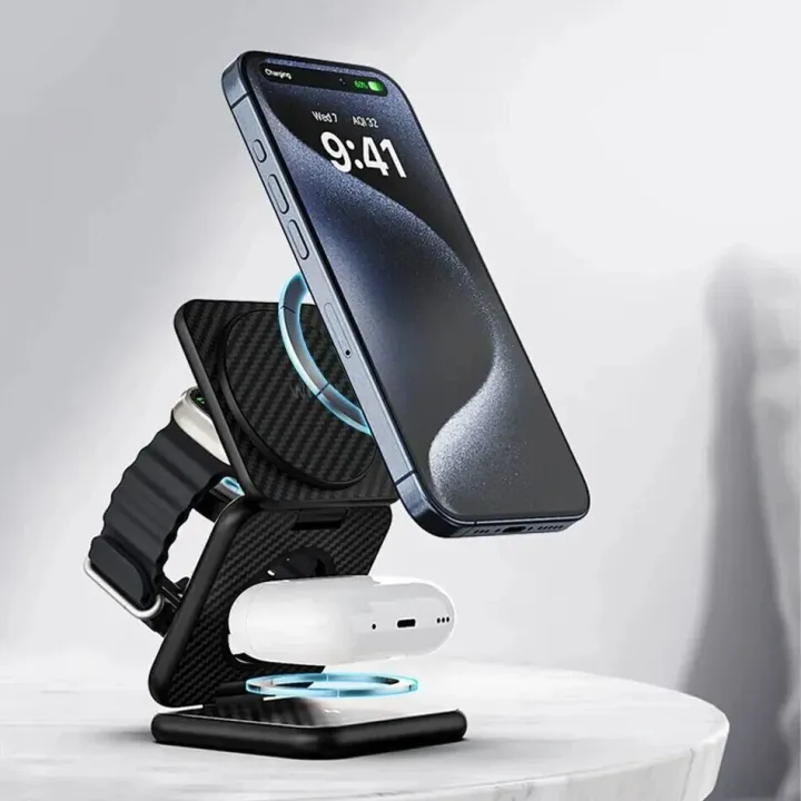 WiWU战神<em>三合一</em>无线充：一席之地，满电新生