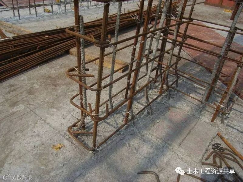 剪力墙 、暗柱纵筋位移.jpg