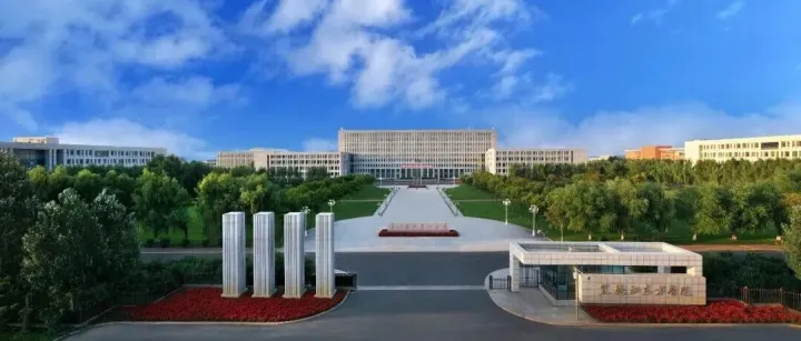 数智龙江的人才基座，一所民办高校的产教融合新路径