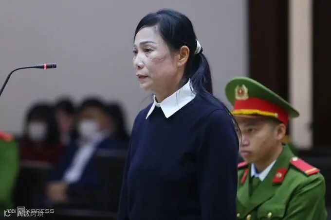 Bị cáo Hoàng Thị Thúy Lan tại tòa sáng nay. Ảnh: Phạm Dự