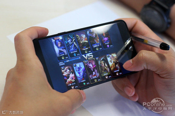 9款旗舰王者荣耀对比测试(中):上分谁更稳?