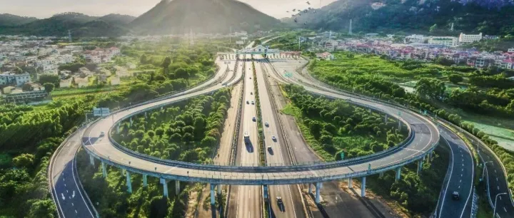 这几种特色面食，从<em>收费</em><em>站到</em>舌尖只要10分钟