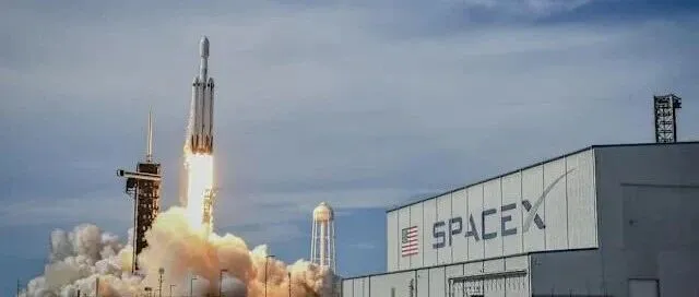 目标估值 1.5 万亿美元！SpaceX IPO 加速冲刺，有望成为全球史上最大规模 IPO