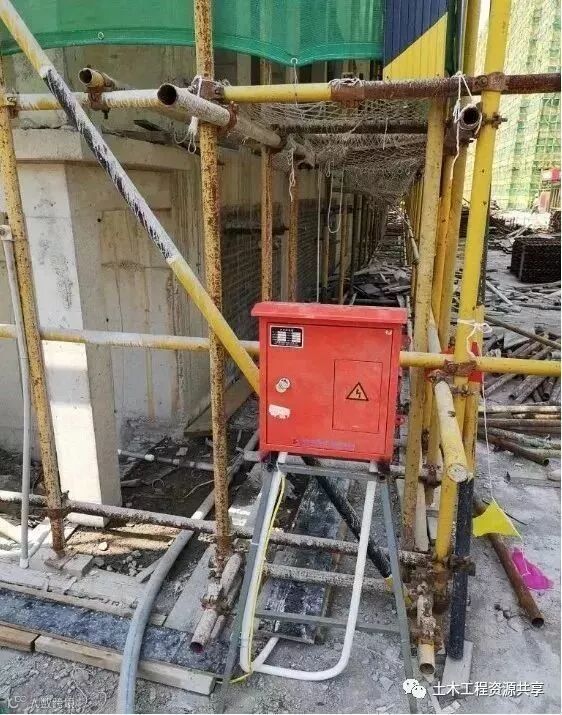 56张图片,道尽现场安全隐患,大家一起来找茬!_40